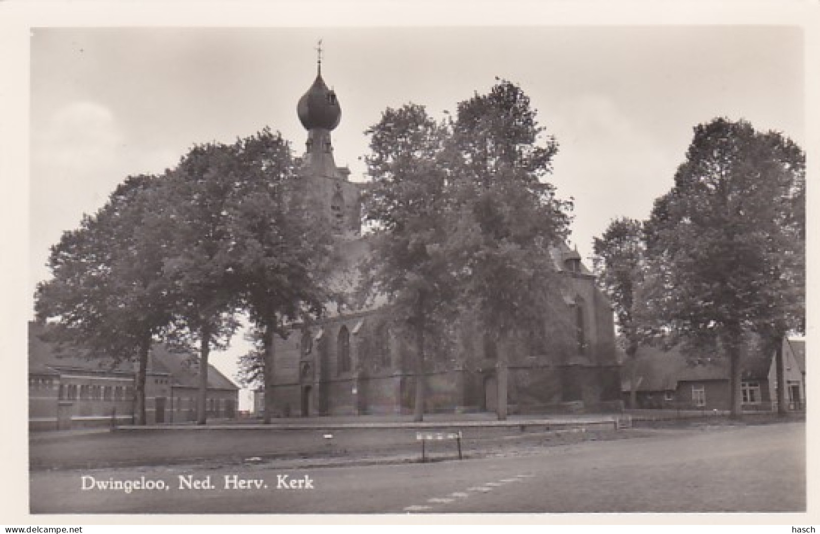 48432Dwingeloo, Ned. Herv. Kerk.(minuscule Vouwen In De Hoeken) - Dwingeloo