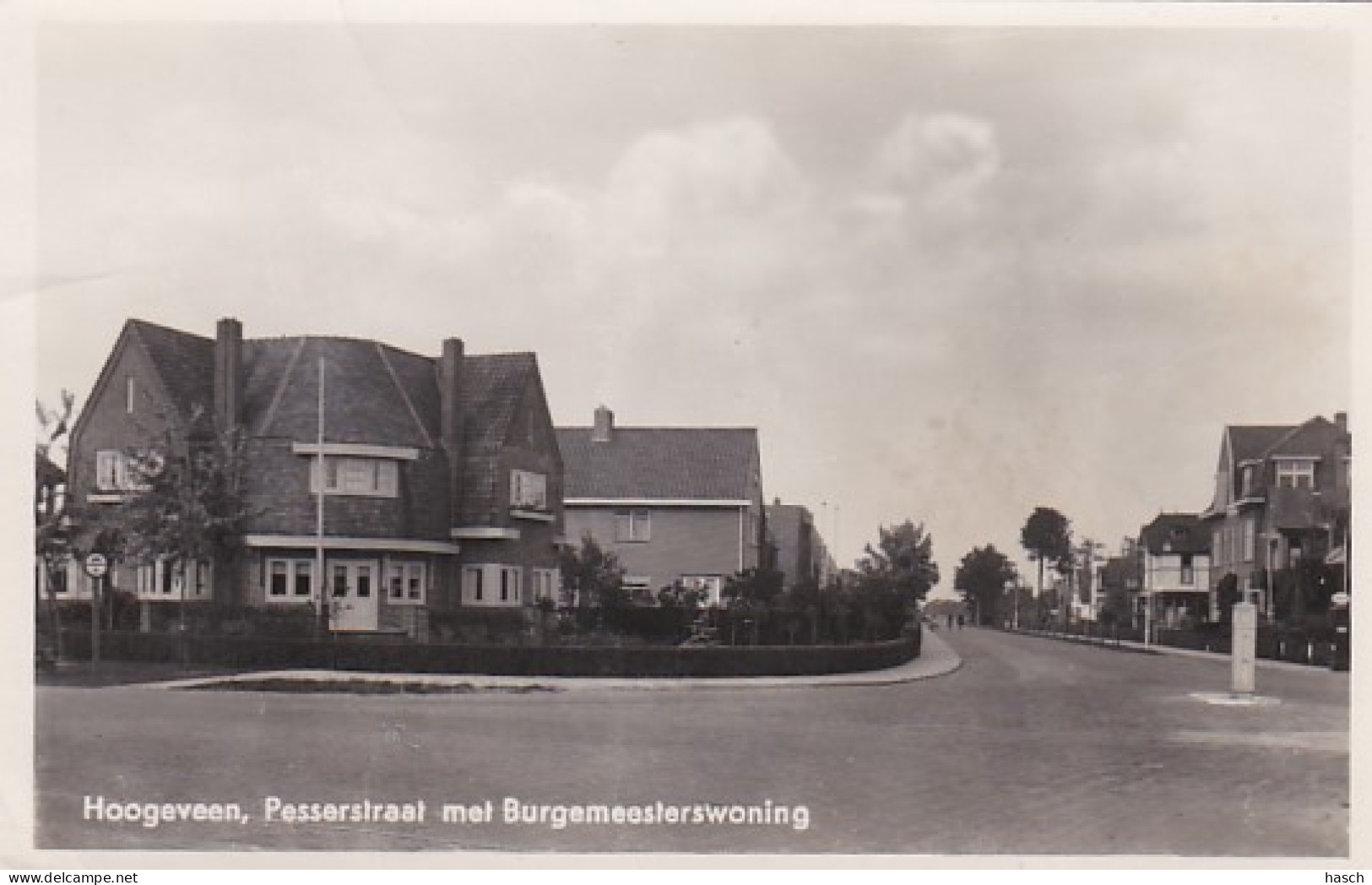 48434Hoogeveen, Pesserstraat Met Burgermeesterwoning. 1948.(diverse Vouwen) - Hoogeveen