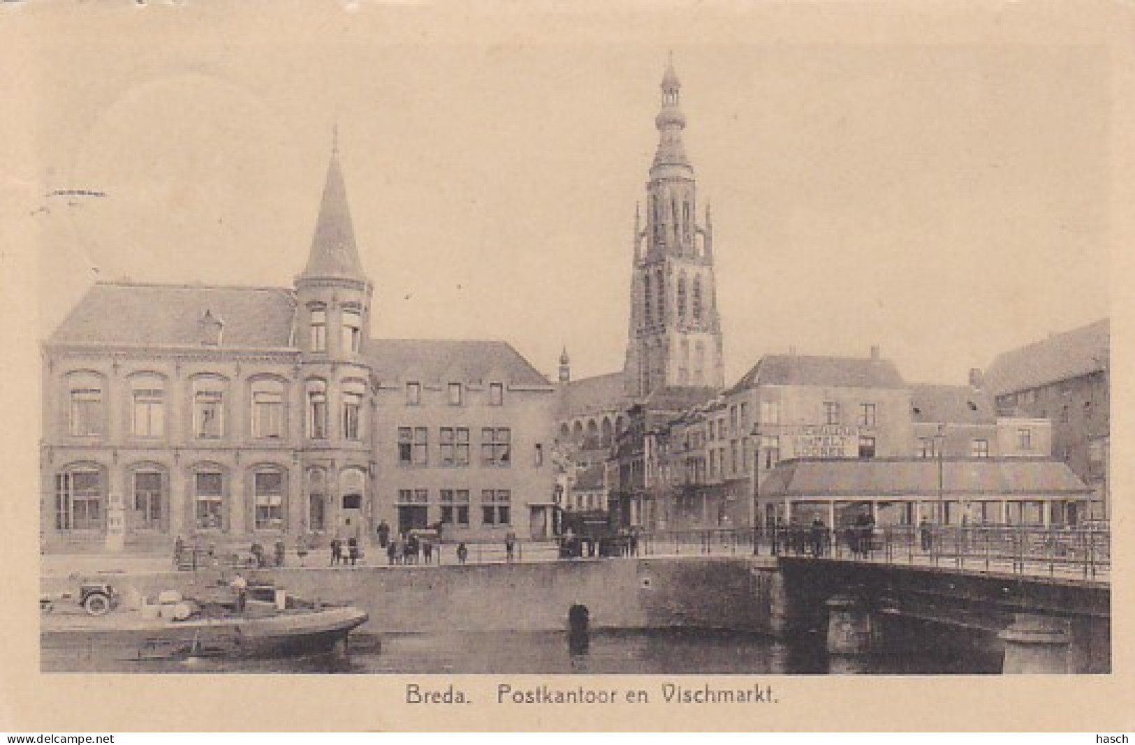 484384Breda, Postkantoor En Vischmarkt. 1928.(kleine Vouwen In De Hoeken) - Breda