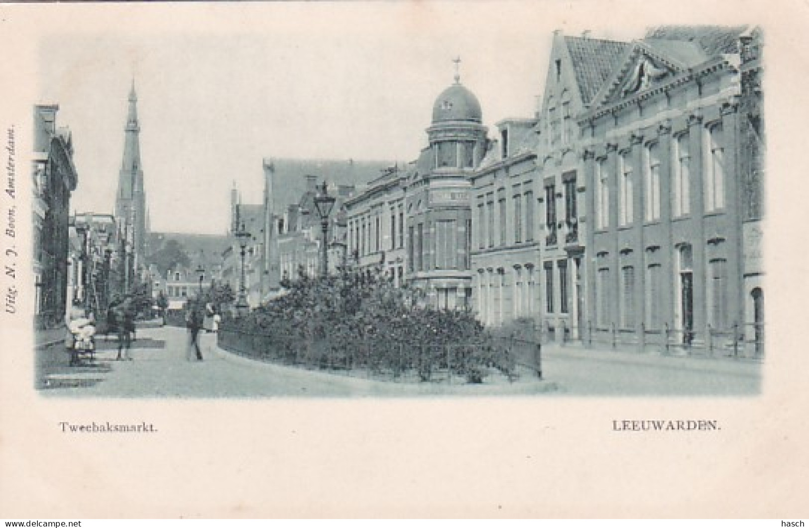 4843199Leeuwarden, Tweebaksmarkt Rond 1900.(minuscule Vouwen In De Hoeken)  - Leeuwarden