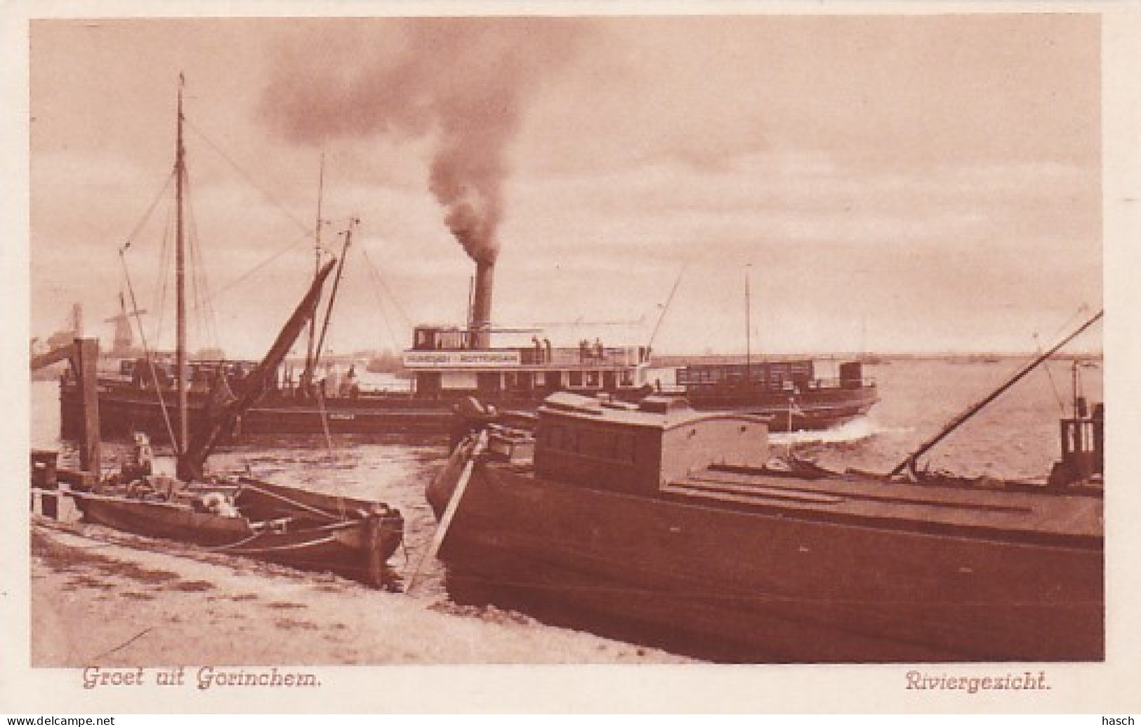 4843460Gorichem, Riviergezicht Met Boot Nijmegen – Rotterdam. (bovenkant Afgeknipt ??) - Gorinchem