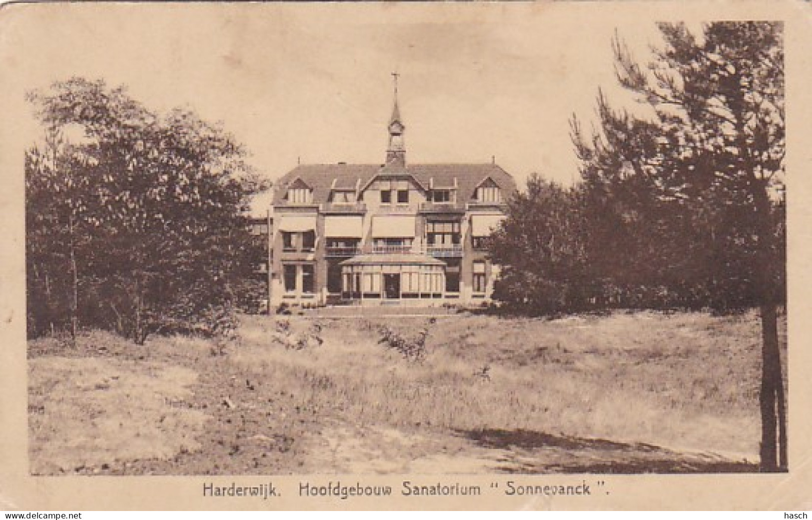 4843513Harderwijk, Hoofdgebouw Sanatorium ,,Sonnevanck’’1930.(zie Randen) - Harderwijk