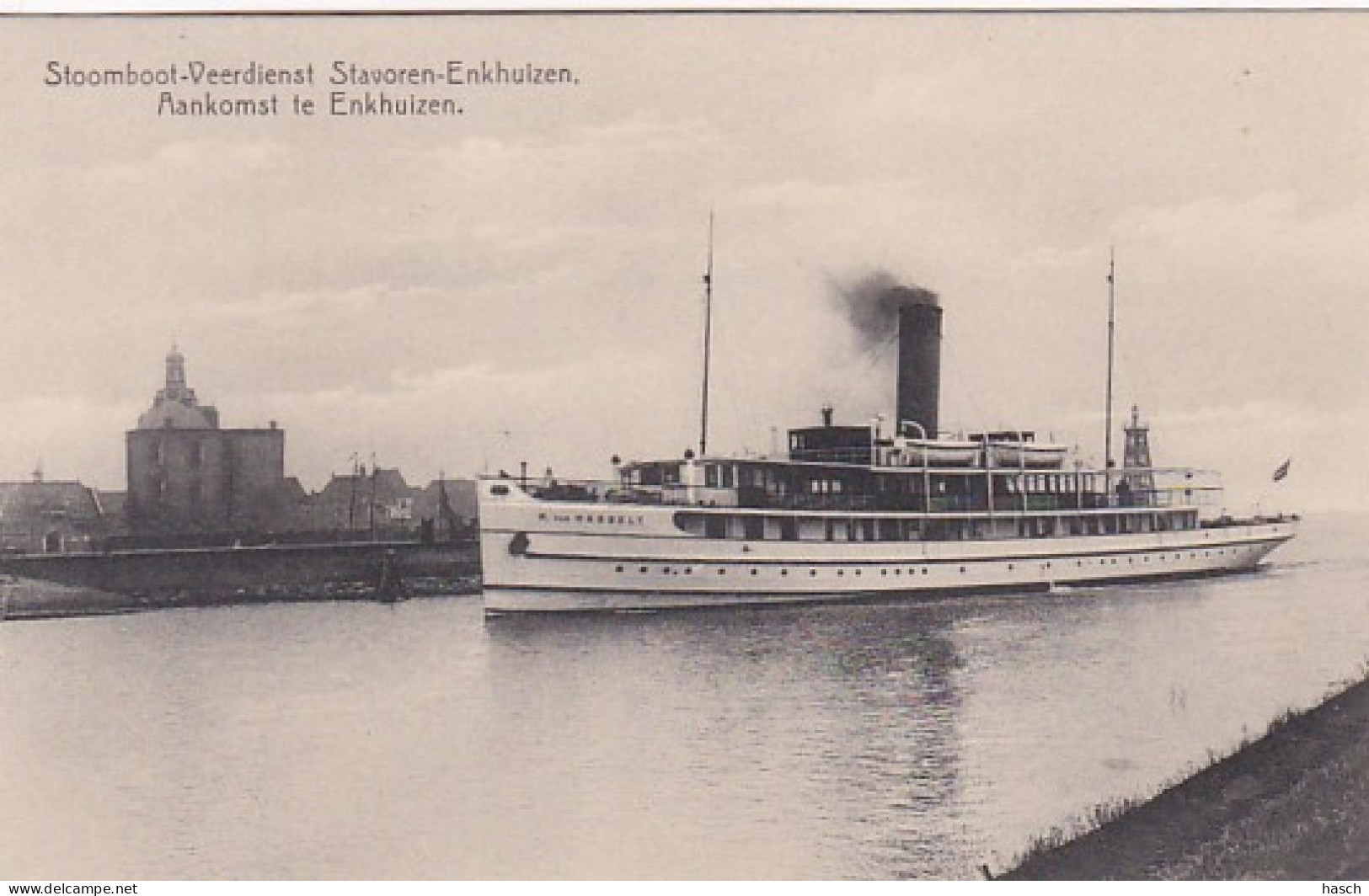 4843564Enkhuizen, Stoomboot Veerdienst Stavoren – Enhuizen Aankomst Te Enhuizen.(bovenrand Afgeknipt ?) - Enkhuizen