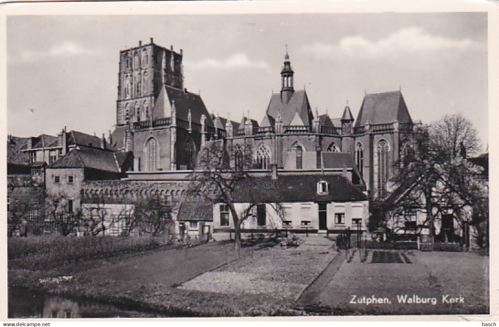 4843624Zutphen, Walburg Kerk. 1956.(FOTOKAART) (kleine Vouwen In De Hoeken) - Zutphen