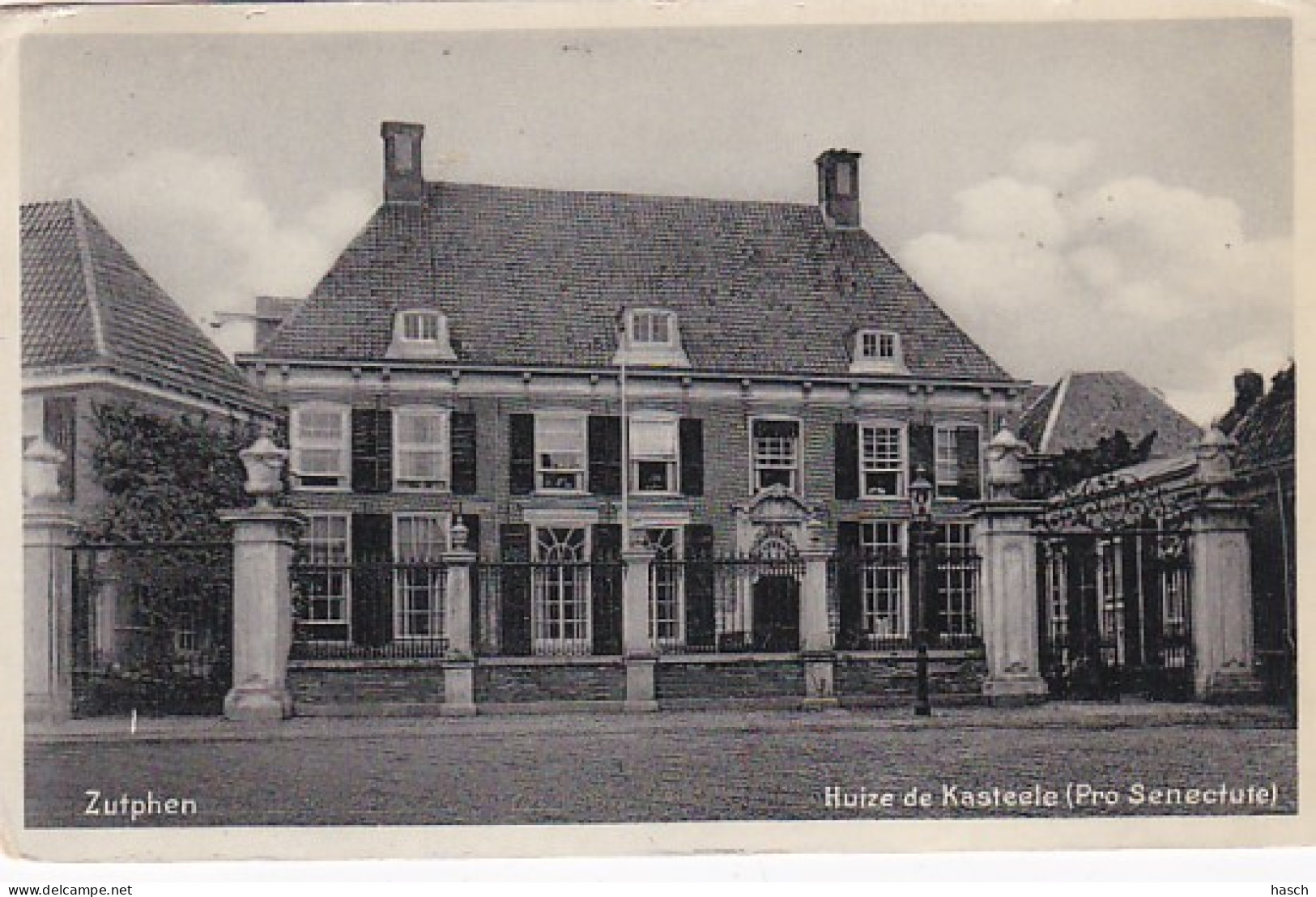 4843633Zutphen, Huize De Kasteele. 1932.(zie Hoeken) - Zutphen