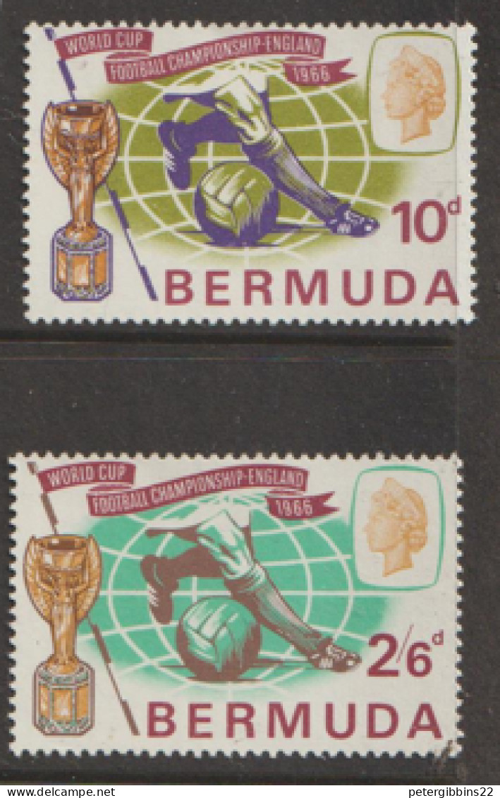 Bermuda 1966 SG  193-4  World  Cup   Lightly Mounted Mint - Bermuda