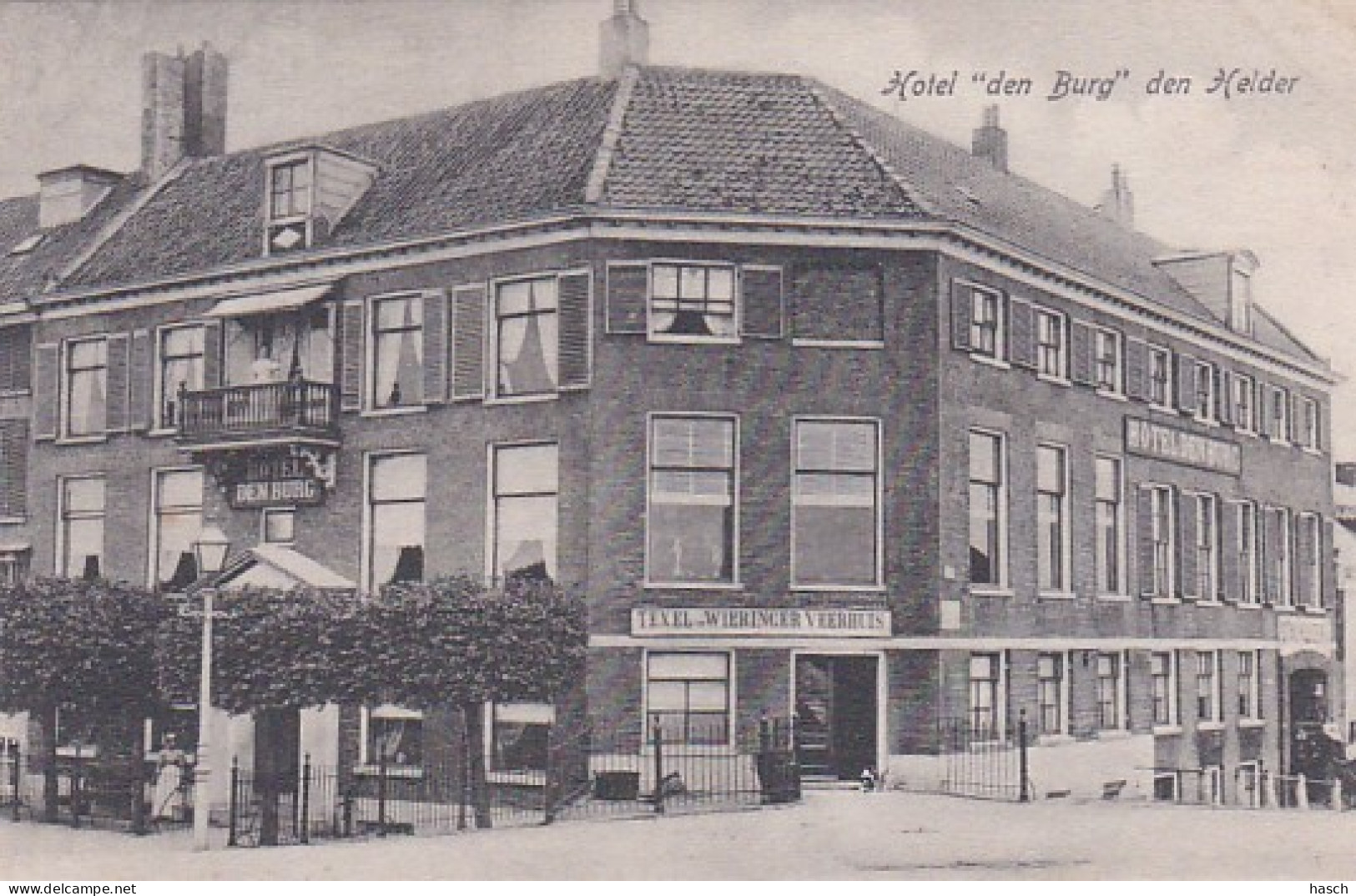 483798Den Helder, Hotel ‘’den Burg’’(poststempel 1909)(mooie Kaart Uit Album) - Den Helder