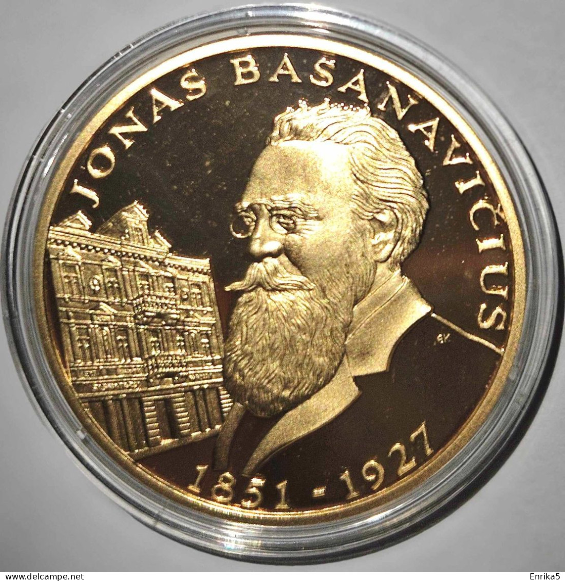 The Gold-plated Medal Is Dedicated To The Patriarch Of The Lithuanian Nation Jonas Basanavičiis - Andere - Europa