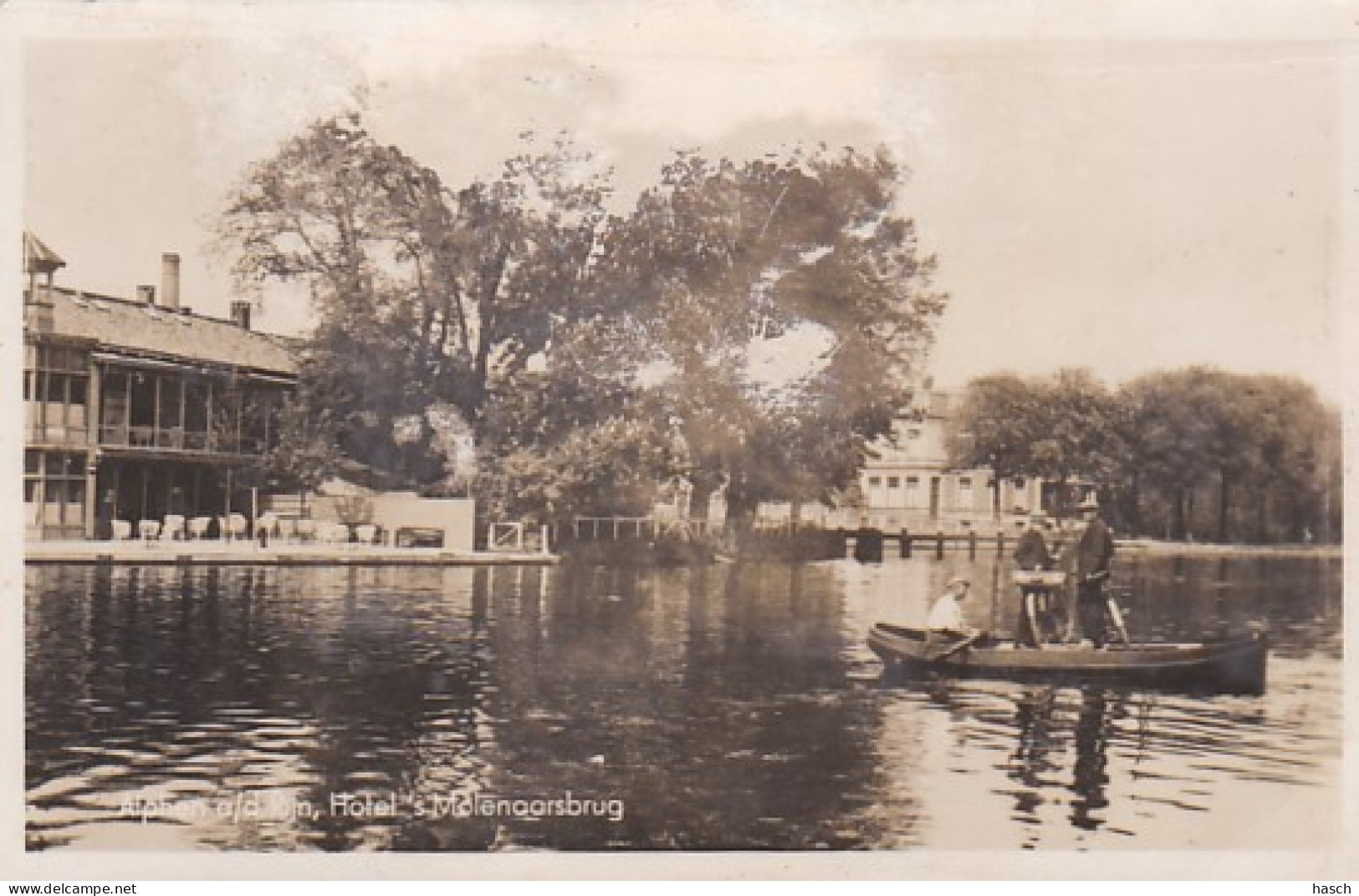 4842391Alphen A. D. Rijn, Hotel ’s Molenaarsbrug. (vouw Rechtsonder, Beschadigingen Boven Zie Achterkant) - Alphen A/d Rijn