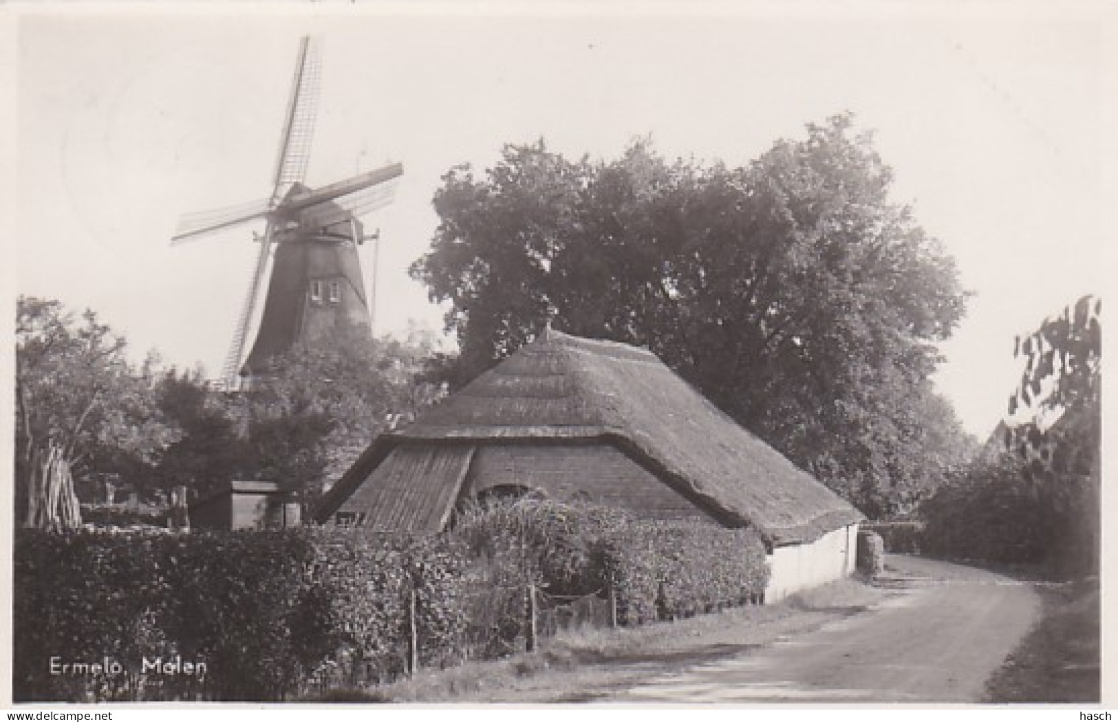 4842461Ermelo, Molen. (kleine Vouwen In De Hoeken) - Ermelo