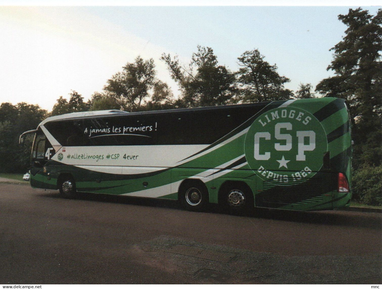 Le Bus Du CSP Limoges - Basketball