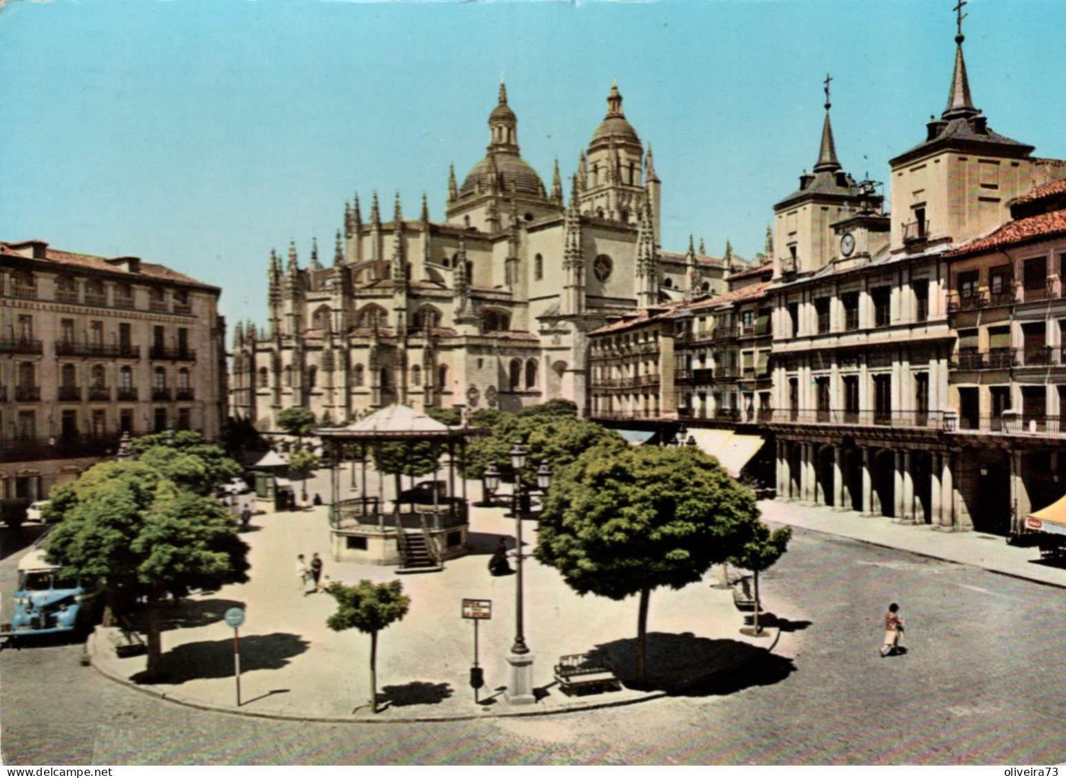 SEGOVIA - Plaza Mayor Y Catedral - Segovia