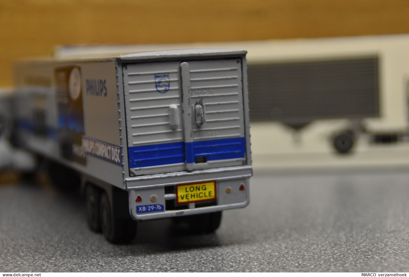 Lion Car Nr.36 DAF Oplegger Philips Eindhoven Scale 1:50 Philips Batterijen - Autocarri, Autobus E Costruzione