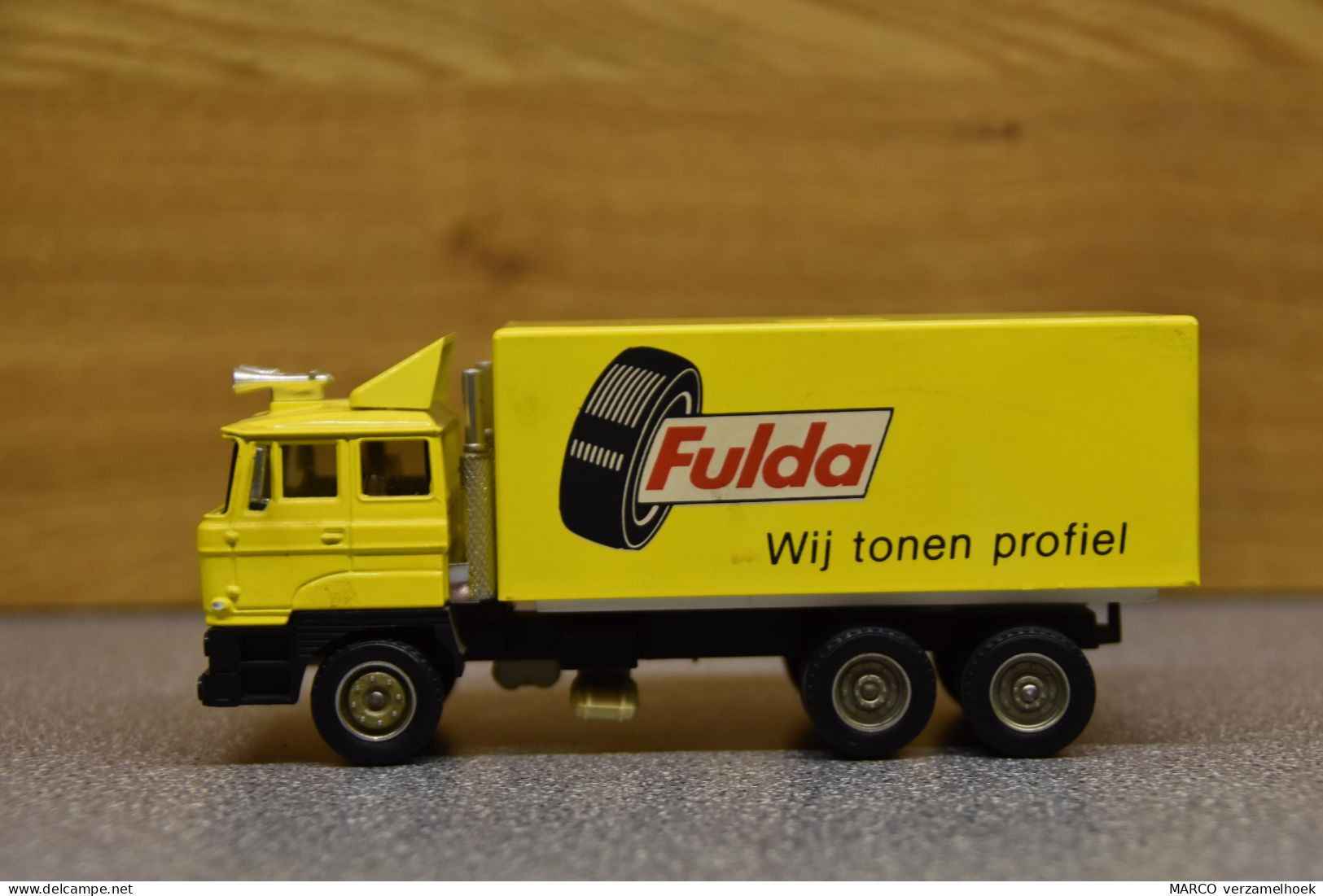 Solido DAF 2800 Turbo Fulda Banden Bakwagen Scale 1:60 Geel - Solido