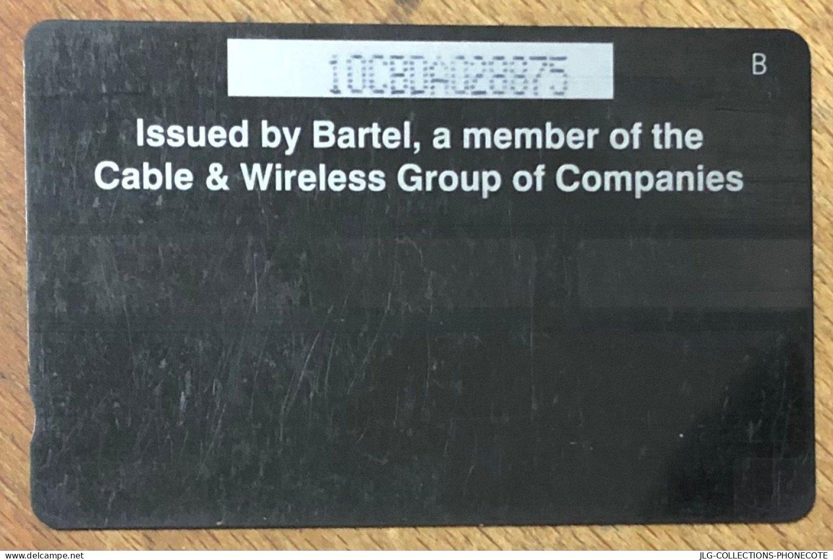 BARBADOS PORT B$ 10 CARIBBEAN CABLE & WIRELESS SCHEDA PREPAID TELECARTE TELEFONKARTE PHONECARD - Barbades