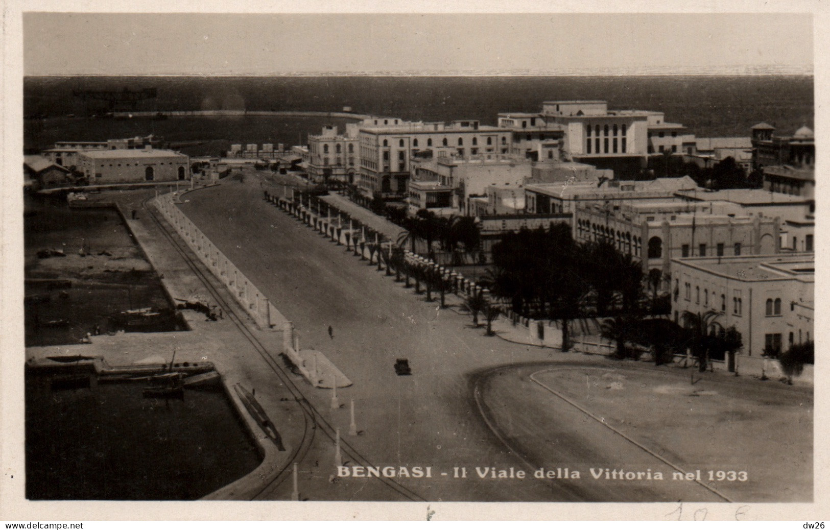 Libye - Bengasi (Benghazi, Libia) Il Viale Della Vittoria Nel 1933, Avenue De La Victoire - Carte G.G. - Libyen