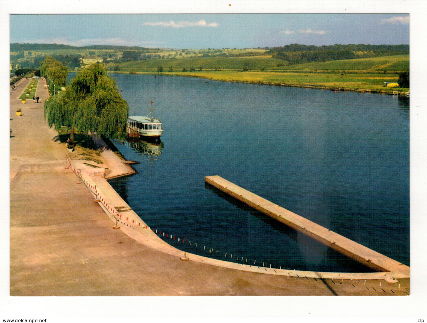 REMICH - Promenades Esplanade Et Moselle. - Remich