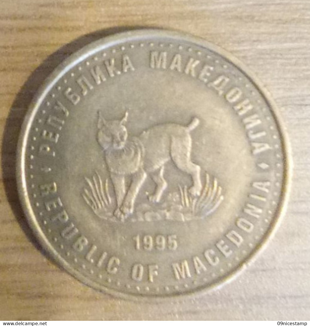 Masedonia, Year 1995, Used; 5 Dinare - Macédoine Du Nord