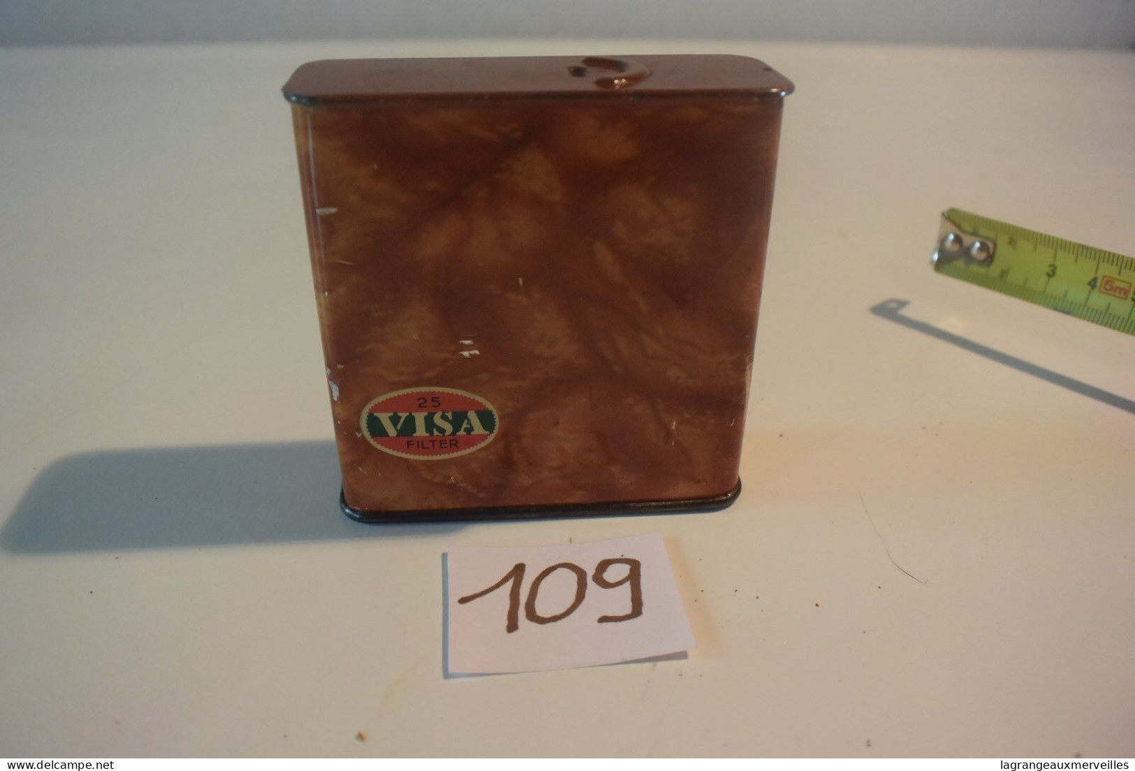 C109 Ancienne Boite En Métal Visa Pour Filtre 70' - Boites à Tabac Vides