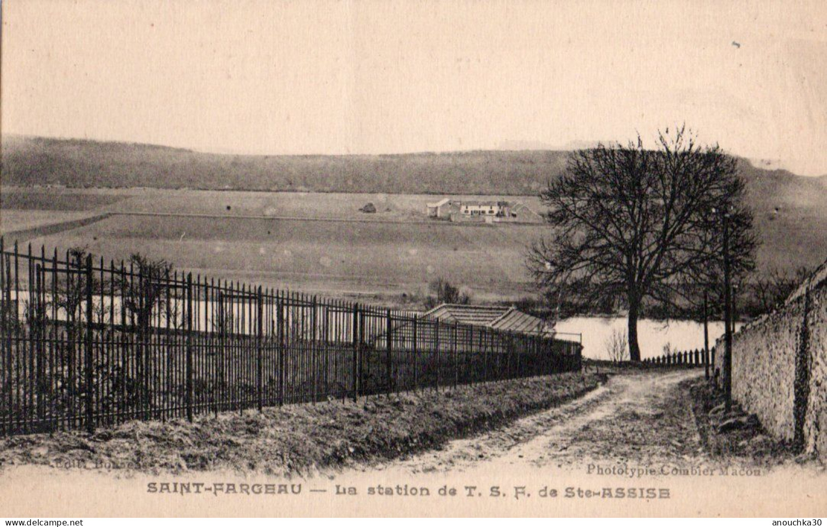 77  SAINT FARGEAU LA STATION DE T.S.F DE STE- ASSISE - Saint Fargeau Ponthierry