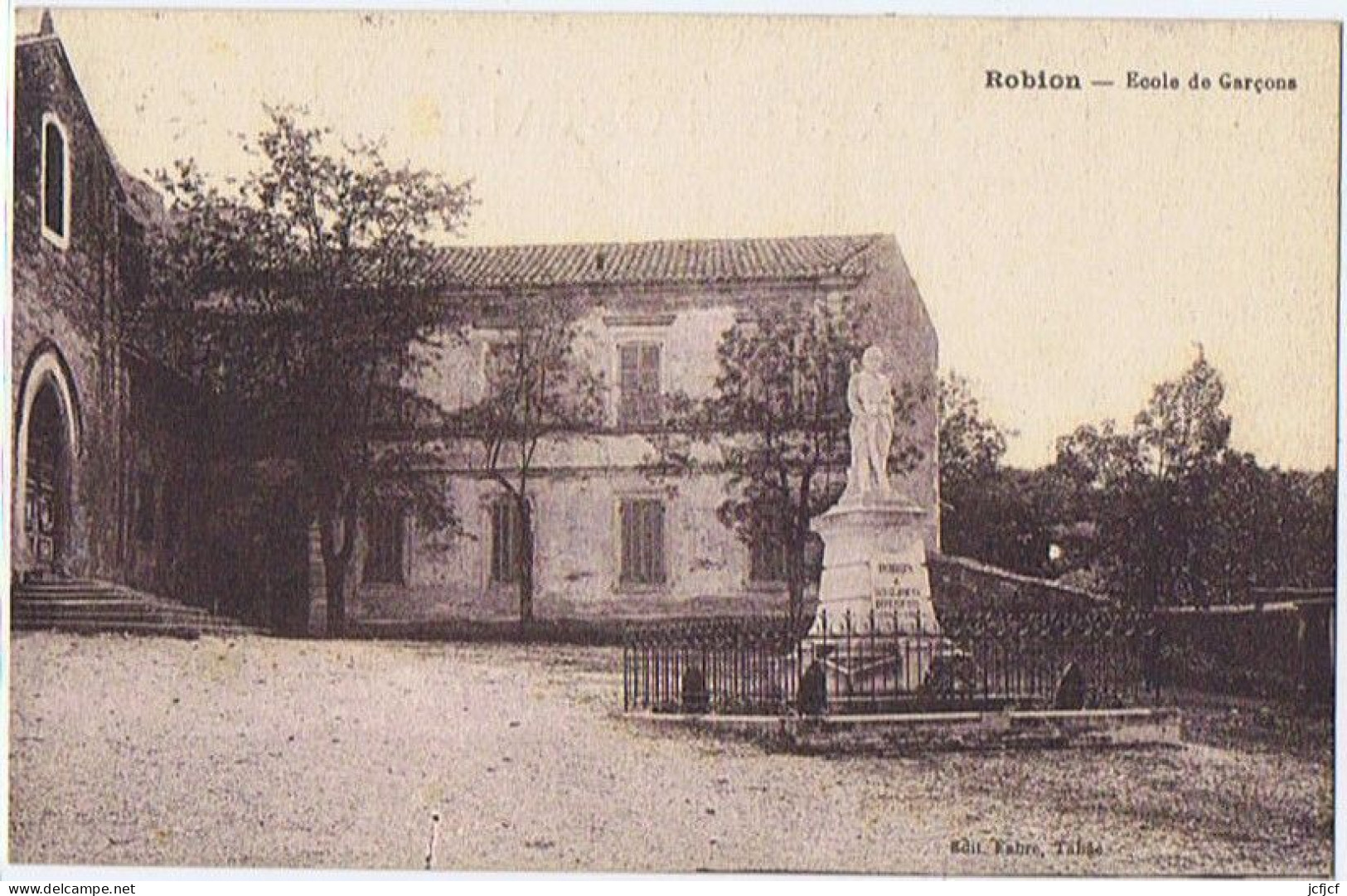 Cpa..84..ROBION..VAUCLUSE..ECOLE DE GARCONS - Robion