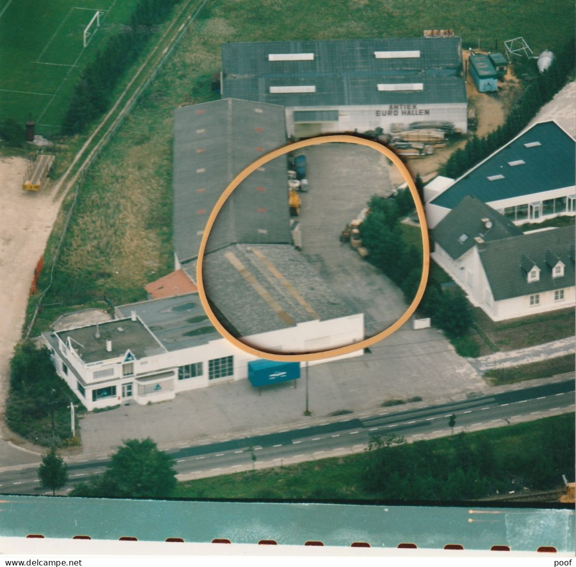 Pelt : Hamonterweg / Antiek Euro Hallen  --- Luchtfoto - Neerpelt