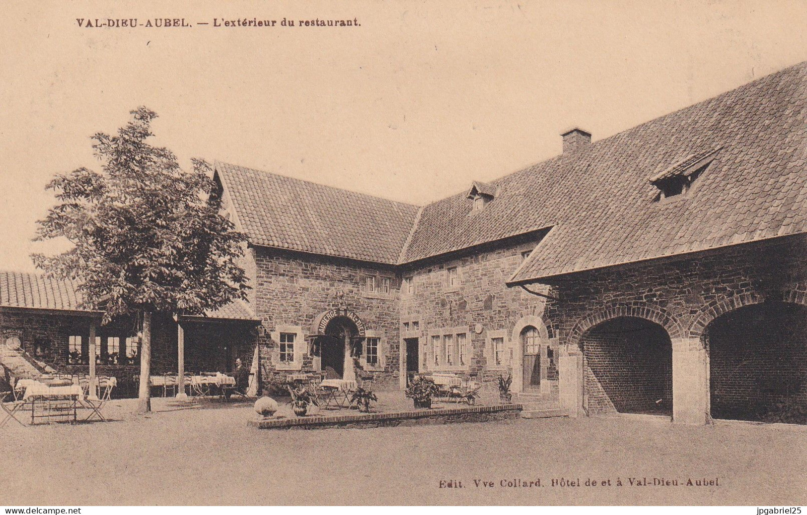 Aubel Val Dieu L Exterieur Du Restaurant - Aubel