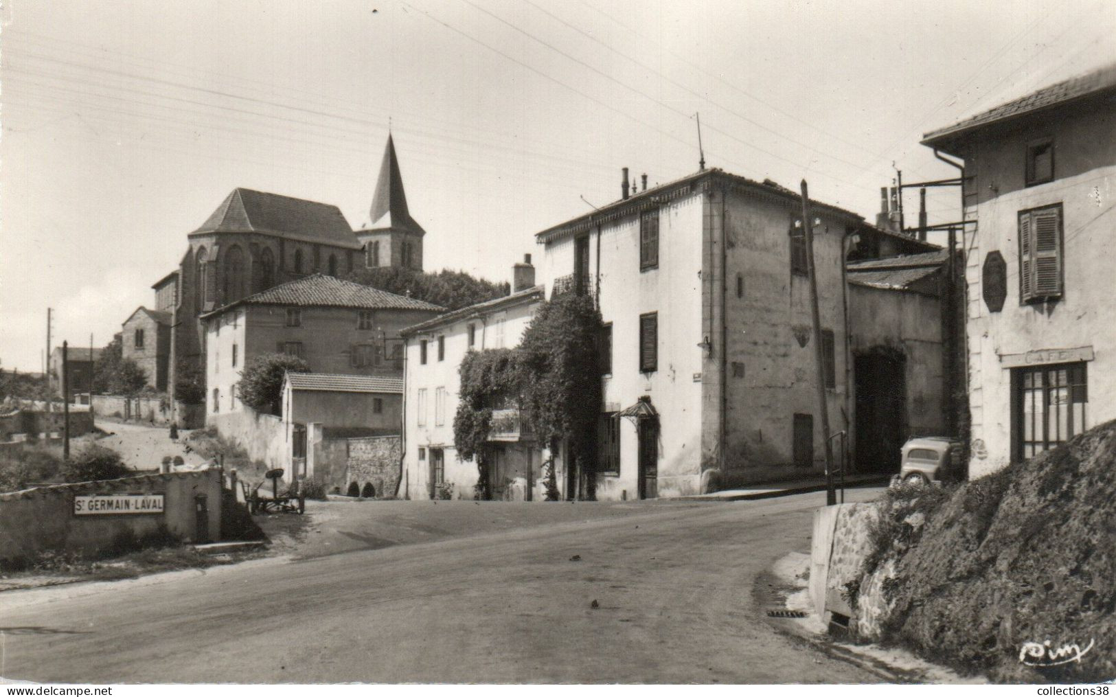 St-Germain-Laval - Côté Sud Rue Des Fontaines - Saint Germain Laval