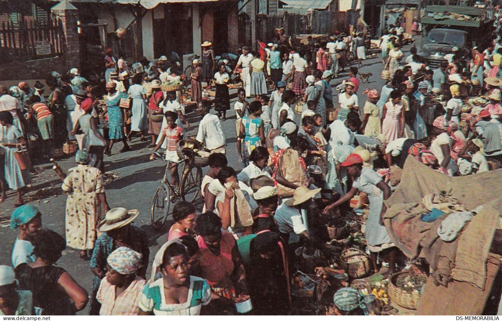 Jamaica Street Market Scene Old Postcard - Jamaïque