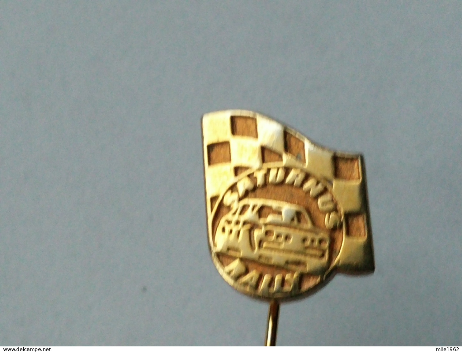 BADGE Z-35-2 - AUTO, CAR, SATURNUS RALLY - Rallye