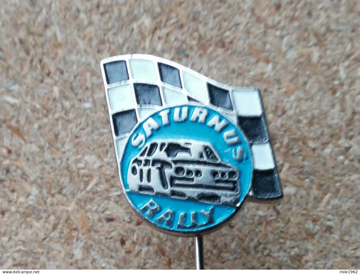 BADGE Z-35-2 - AUTO, CAR, SATURNUS RALLY - Rally