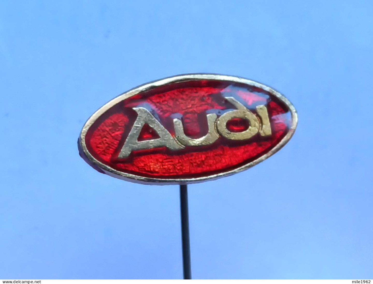 BADGE Z-35-13 - AUTO CAR AUDI - Audi