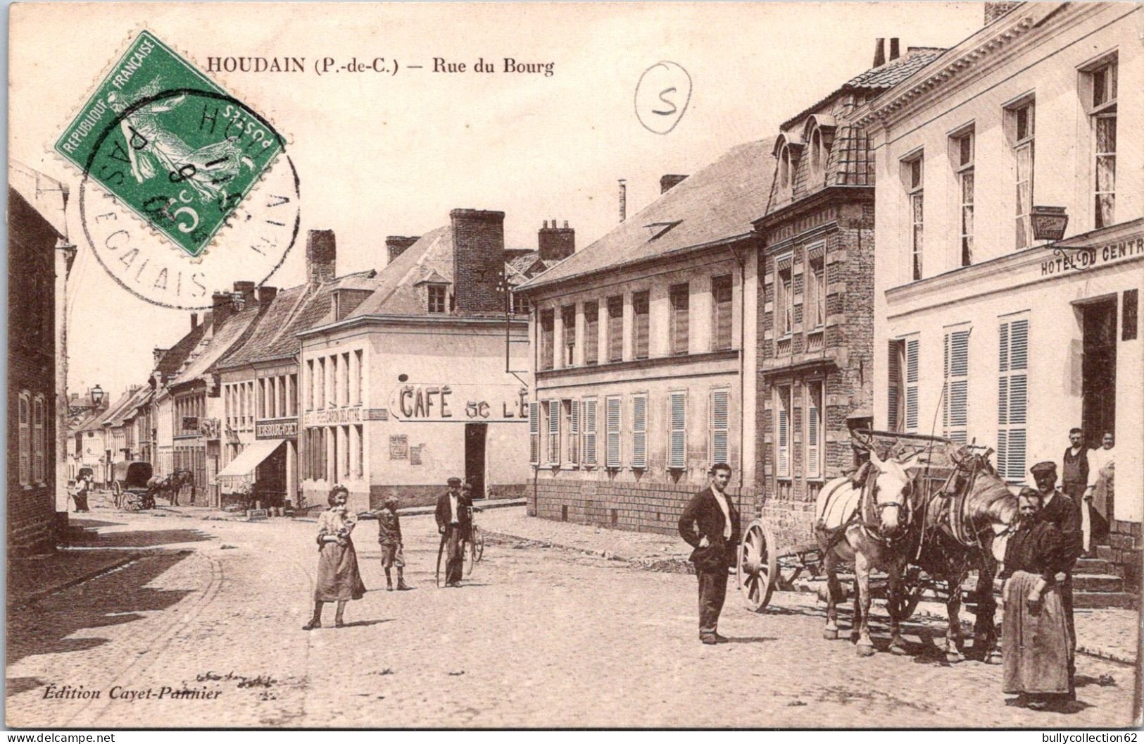 CPA  - SELECTION - HOUDAIN -  La Rue Du Bourg - Houdain