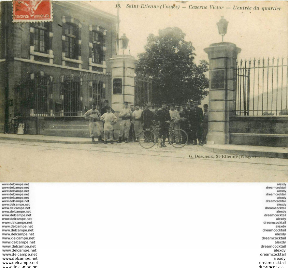 WW 88 SAINT-ETIENNE-DE-REMIREMONT. Militaires à L'entrée Du Quartier Caserne Victor 1913. Etat Impeccable Et Assez Rare - Saint Etienne De Remiremont