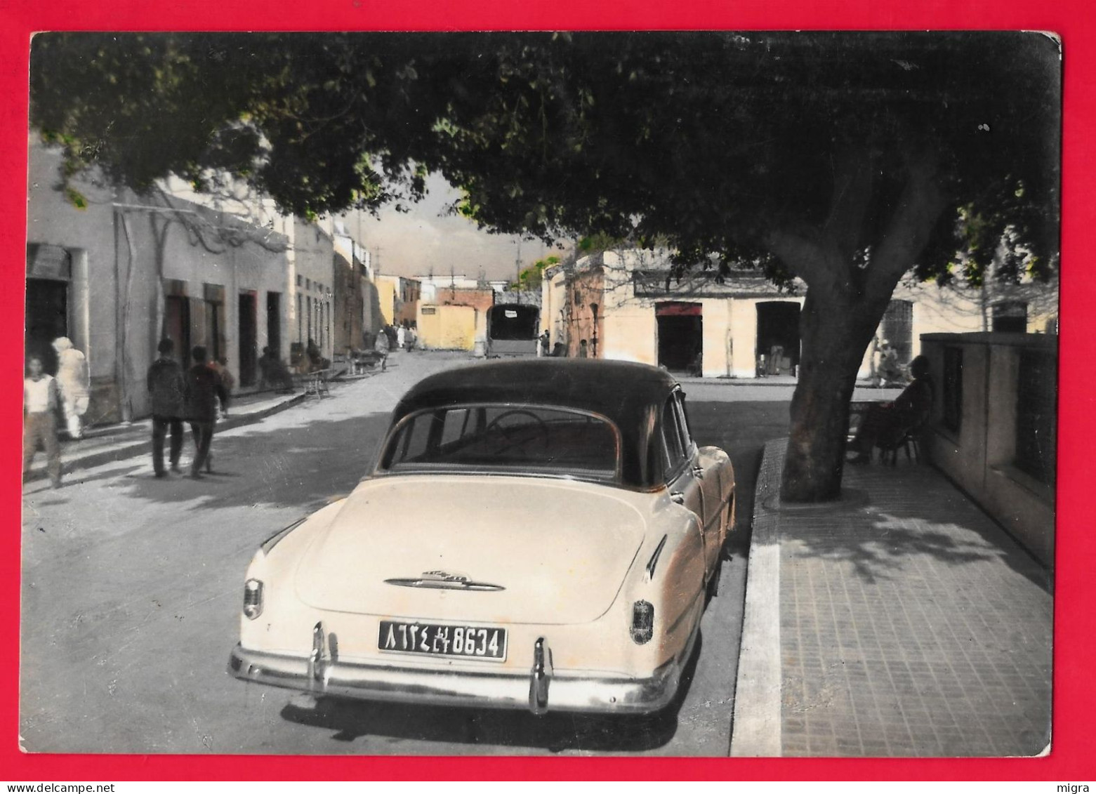 LIBYA - DERNA - VOITURE CHEVROLET ? - Libia