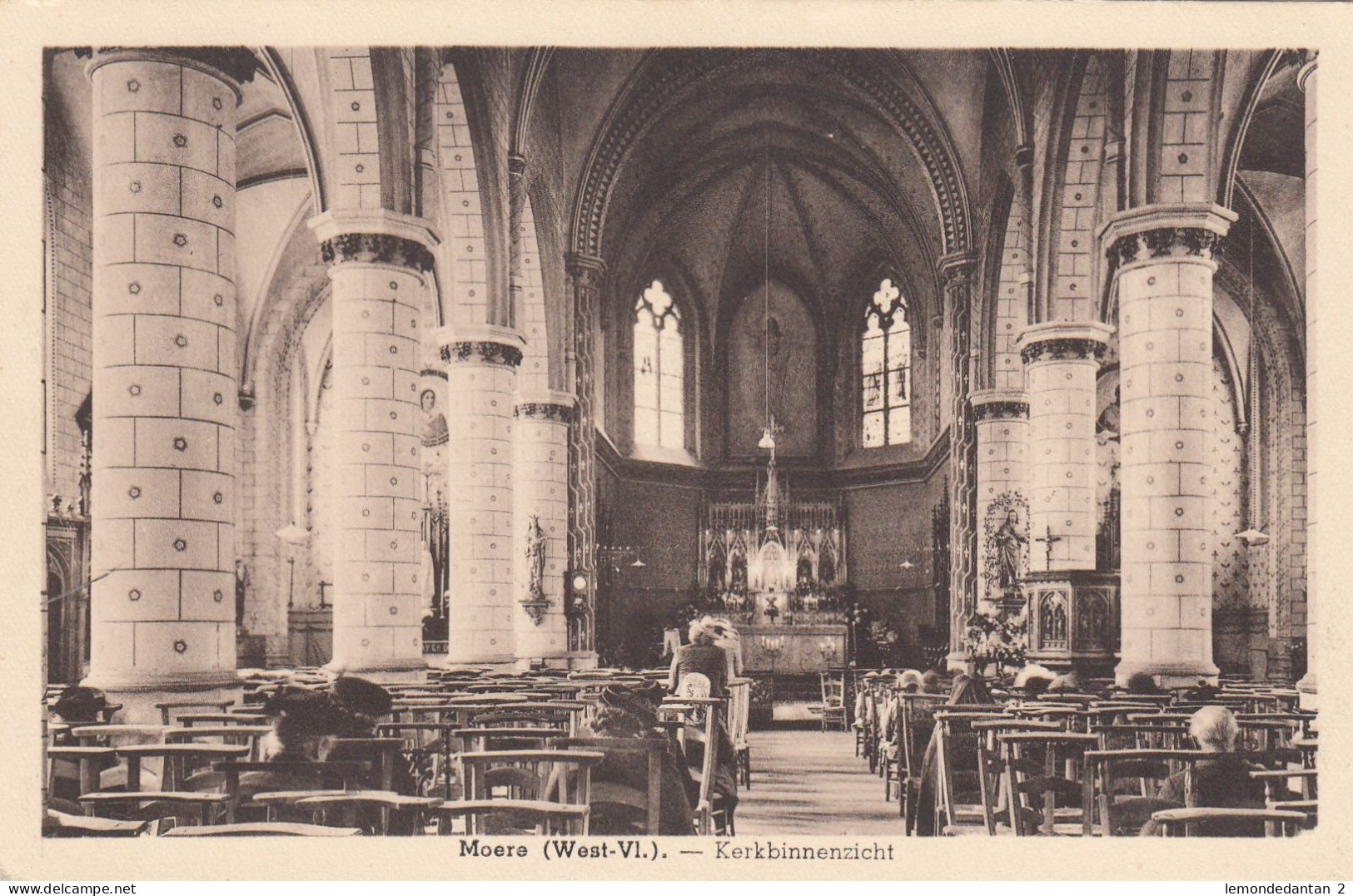 Moere - Kerk Binnenzicht - Gistel