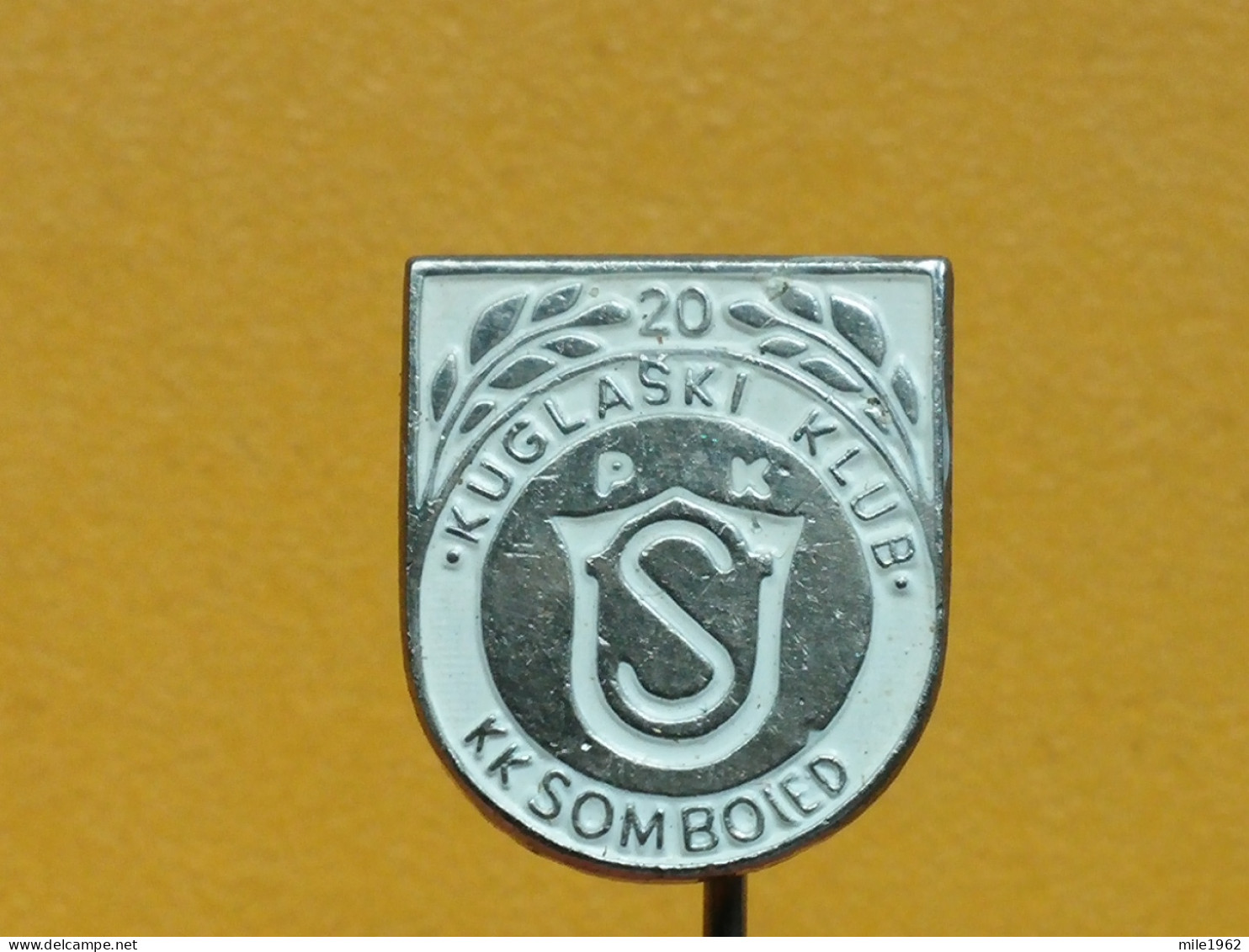 BADGE Z-54-1 - BOWLING CLUB SOMBOLED, SOMBOR, SERBIA - Bowling