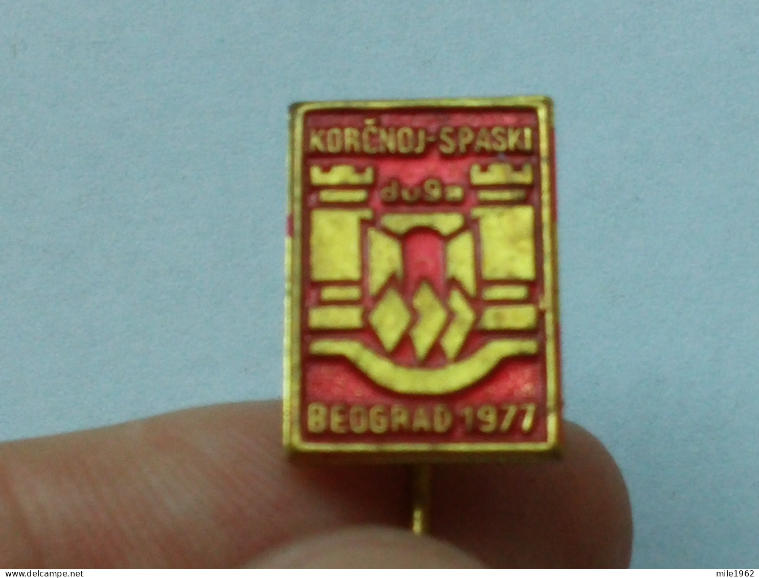 BADGE Z-71-1 - CHESS ECHECS SCHACH AJEDREZ SAKK SAH, KORCNOJ-SPASKI, BEOGRAD, BELGRADE 1977, SERBIA - Jeux