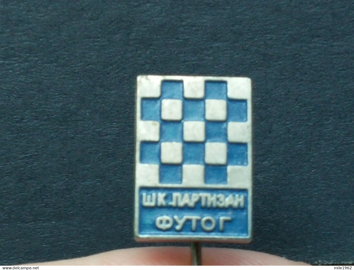 BADGE Z-71-1 - CHESS ECHECS SCHACH AJEDREZ SAKK SAH, PARTIZAN, FUTOG, SERBIA, Club - Jeux