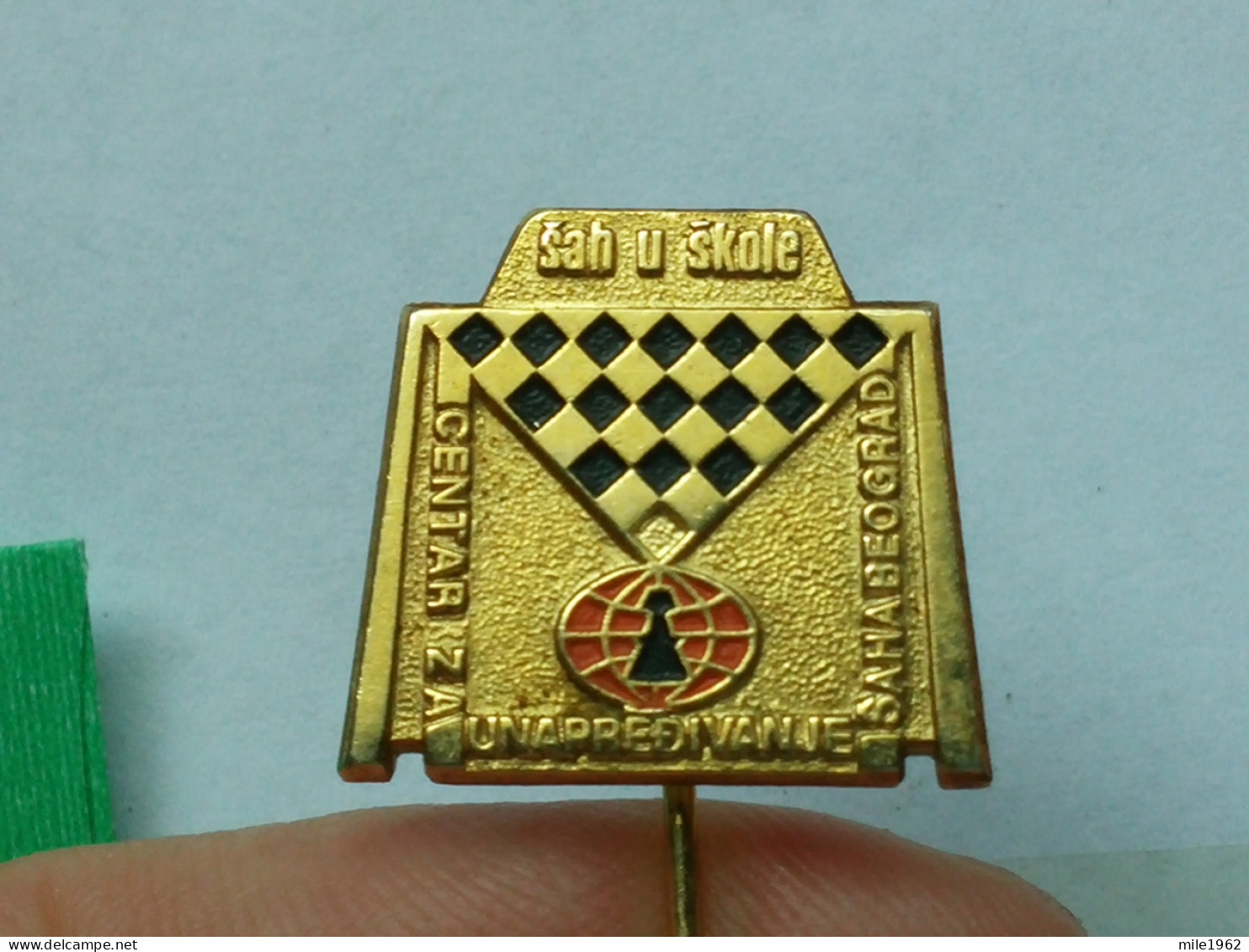 BADGE Z-71-2 - CHESS ECHECS SCHACH AJEDREZ SAKK SAH, BEOGRAD, BELGRADE, SERBIA,, Sah, D'échecs, Chess IN SCHOOL - Games