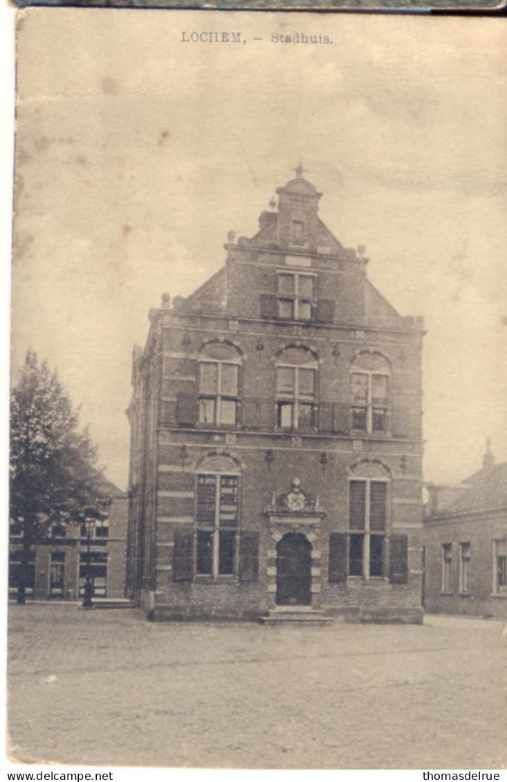 ZZ629: LOCHEM - Stadhuis  ( ... Iets Vervuild..) - Lochem