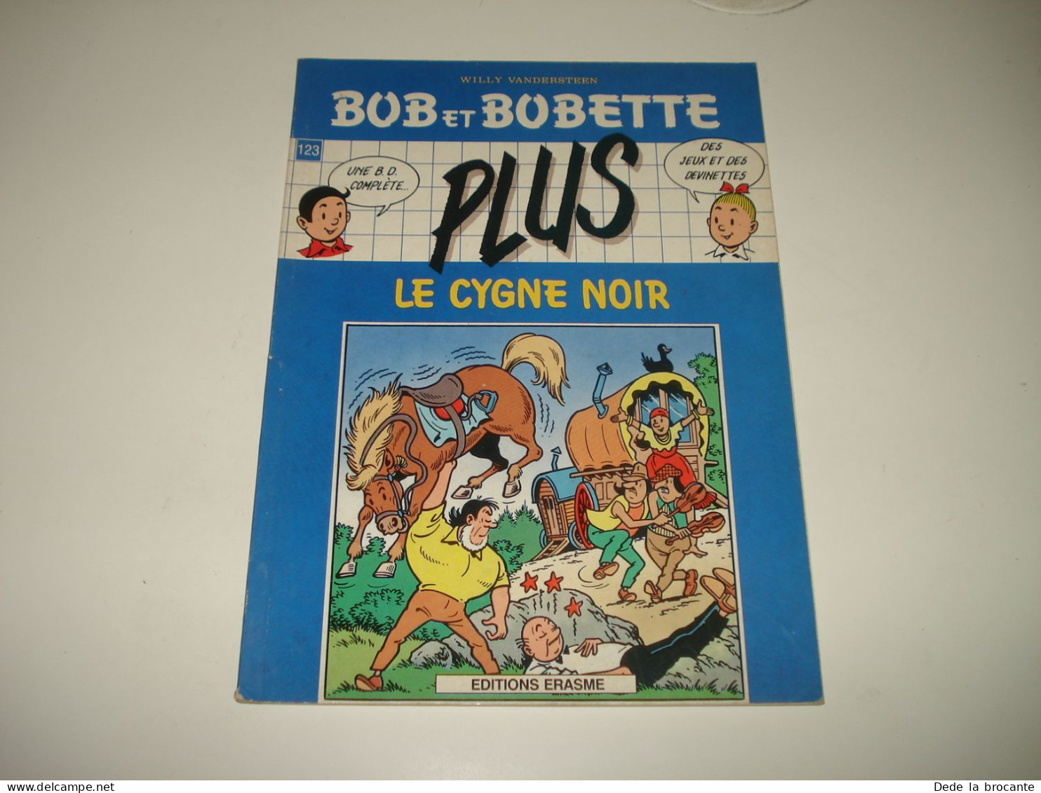 C53 / Lot de 5 Bds Bob et Bobette - 1 X Spécial vacances + 4 X PLUS jeux de 1988