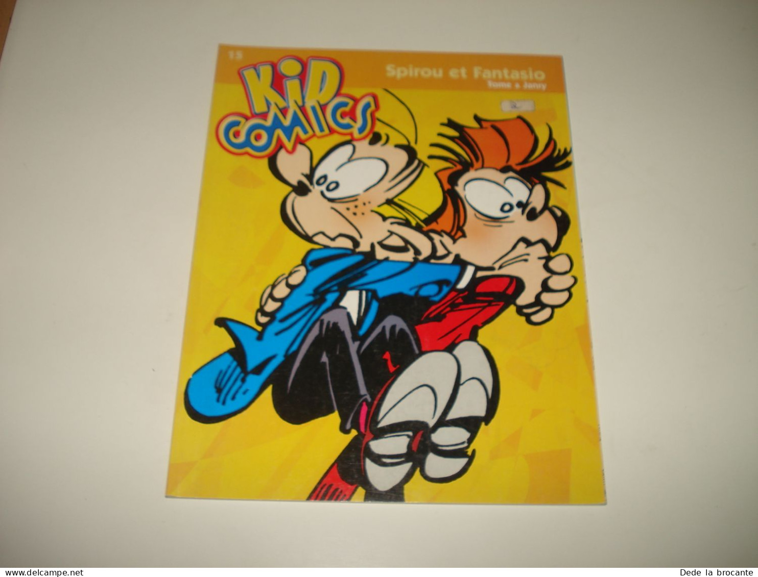 C53 / Lot de 5 BDs - Coll. Kid Comics - Tuniques , Agent 212 , Spirou..... 1998