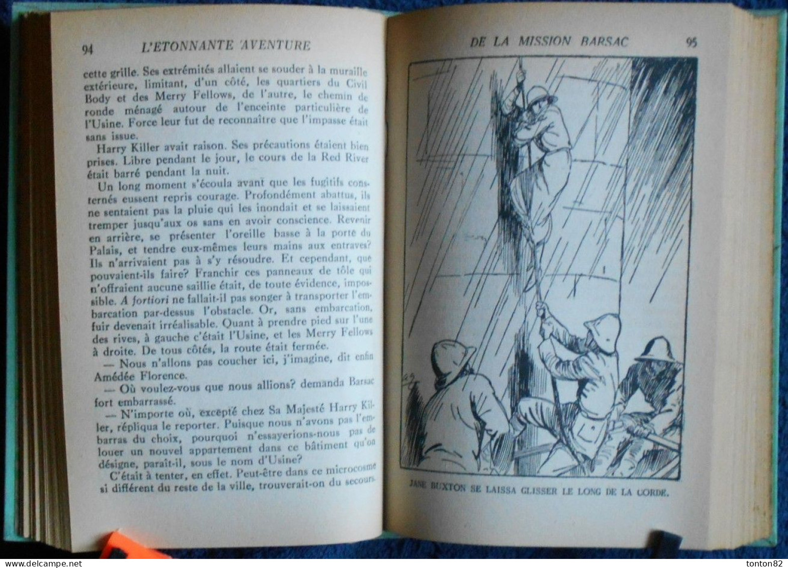 Jules Verne - L'étrange Aventure de la Mission BARSAC - ( Tomes 1 & 2 ) - HACHETTE / Bibliothèque Verte - ( 1941 ) .