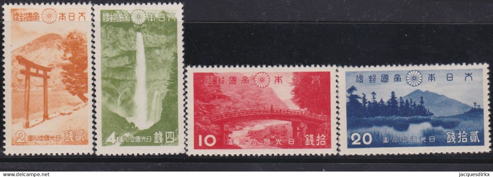 Japan        .    Michel     .  272/275        .       *         .    Mint-hinged - Ungebraucht