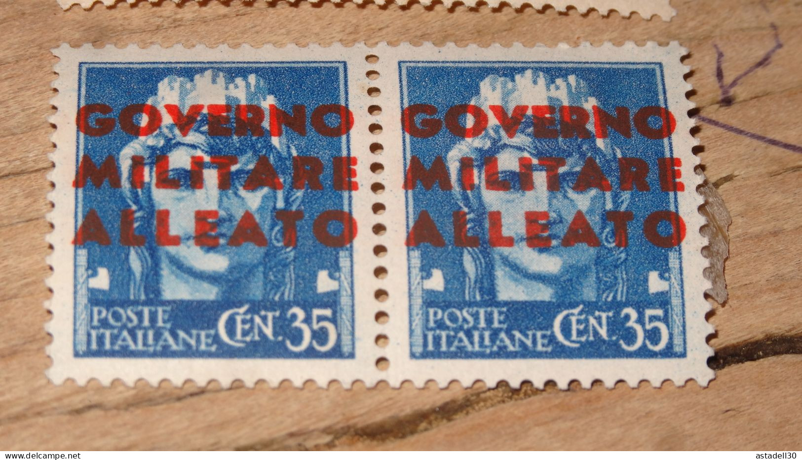 ITALIA : Paire De 3 Timbres Neufs**, Mint**, Gobierno Militare Alleato  .......... CL1-15-1d - Anglo-Amerik. Bez.: Naples