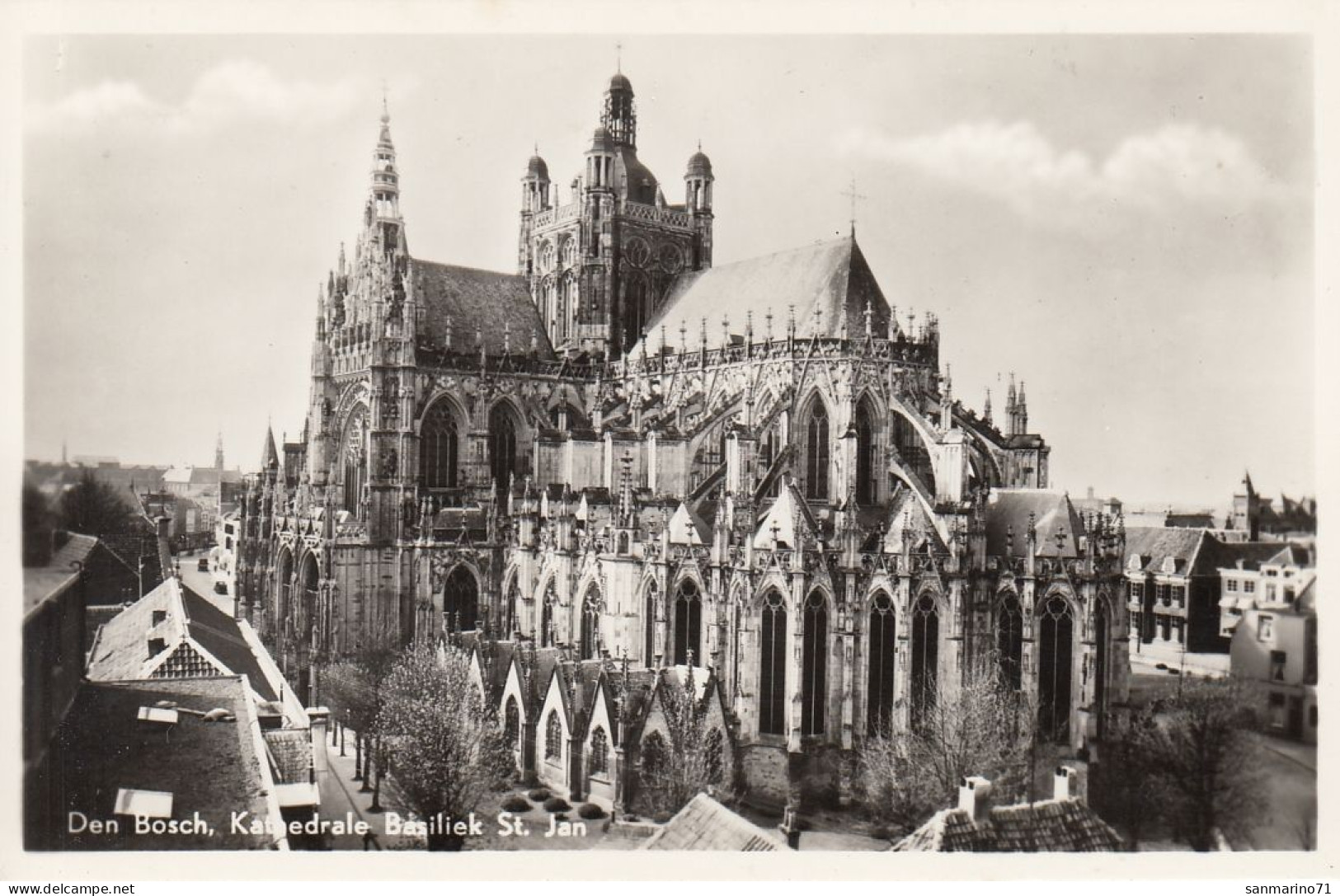 POSTCARD 1464,Netherlands,Den Bosch - Kirchen U. Kathedralen