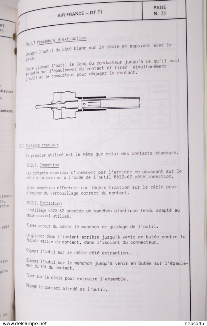 Brochure.Air France.Centre d'Instruction Connecteurs NAS 1599.