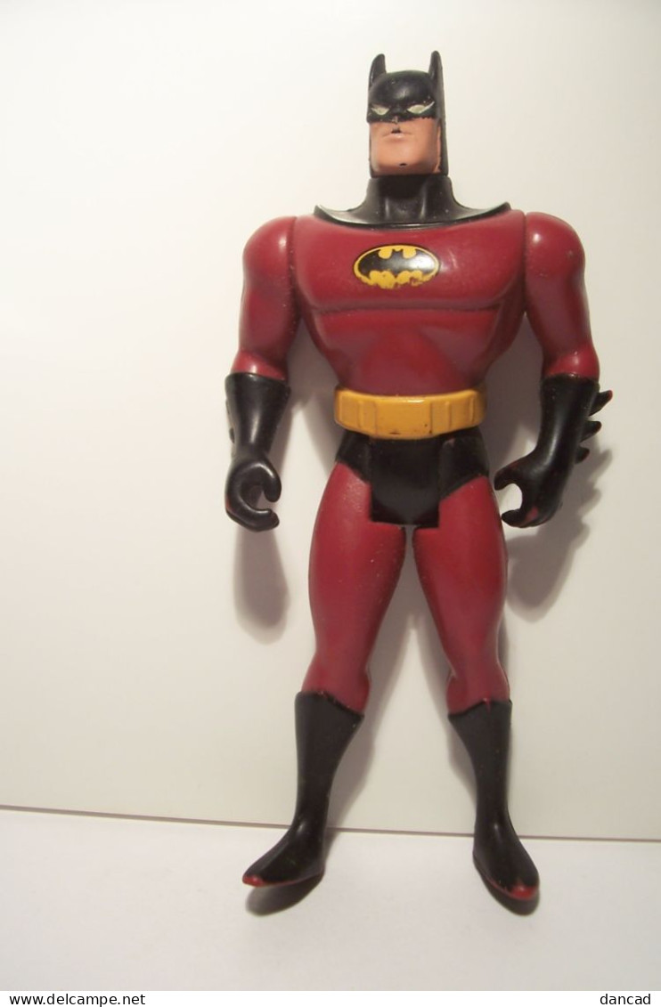 BATMAN  -( Articulé ) Figurine  DC Comics  1993  - ROUGE - - Batman