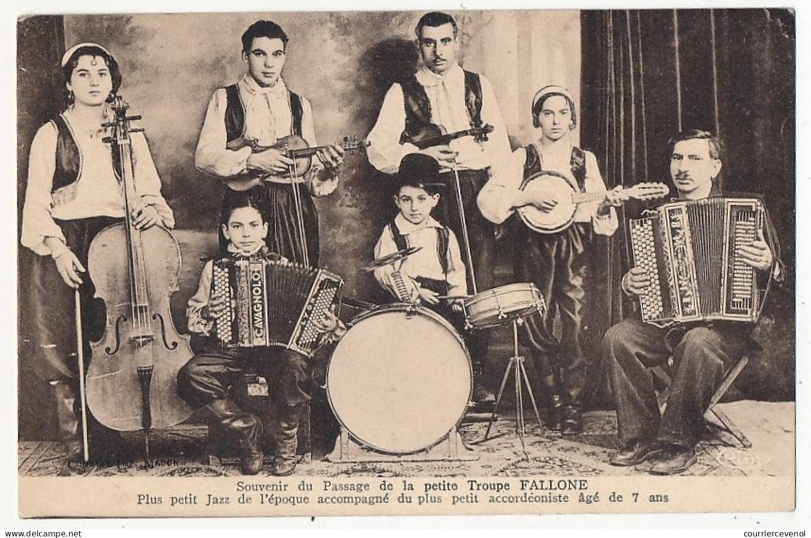 CPA - NOYON (Oise) - Souvenir Du Passage De La Petite Troupe Fallone... - Noyon